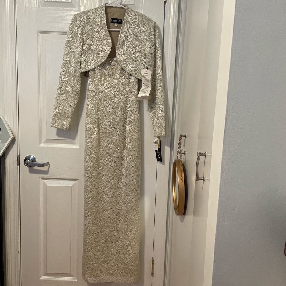 Bari Jay Ivory Gold Lace 2 pc Jacket Dress Mothers Bridal Gown Wedding Size 6